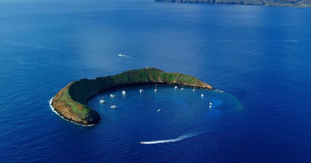 2 Tank Molokini Guided Boat Dive